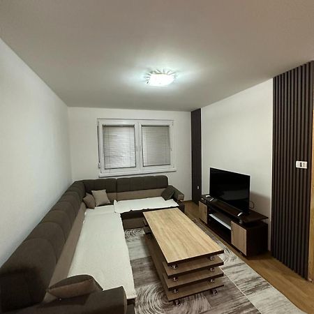 Vila Max Сараево Экстерьер фото